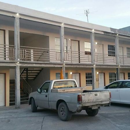 Hotel Estrella Matamoros  Zewnętrze zdjęcie